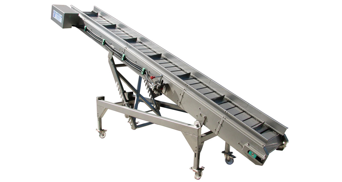 Wheeled conveyor belt